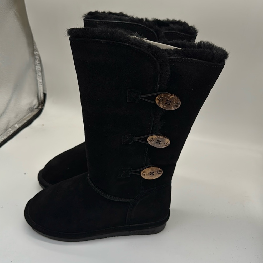 BearPaw Lauren